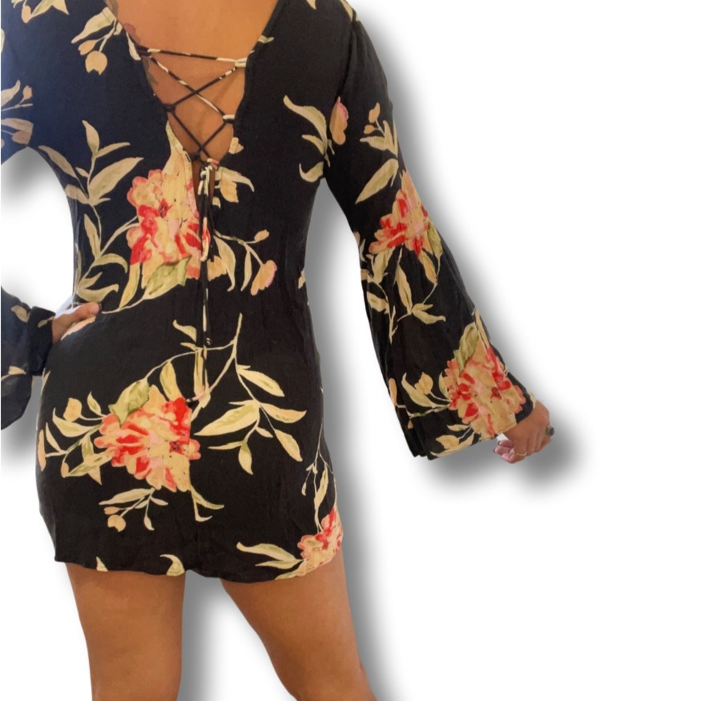 Medium Billabong Flower Bell Sleeve Mini Dress